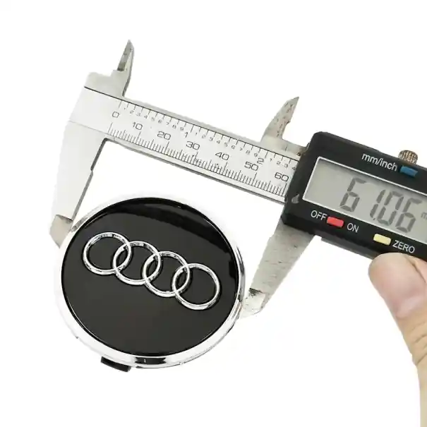 Capace pentru centrul roților pentru Audi 61 mm Set 4 buc Diverse culori Capace din plastic pentru jante Capace de calitate pentru orificiile centrale Accesorii pentru roți Calitate înaltă
