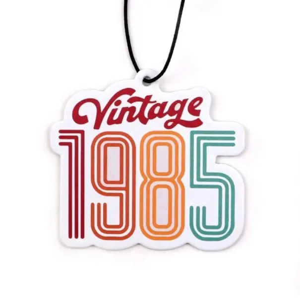 Transport gratuit Osv fresh air freshener for car hanging with the inscription "Vintage 1985" colorful retro design round pendant interior decoration