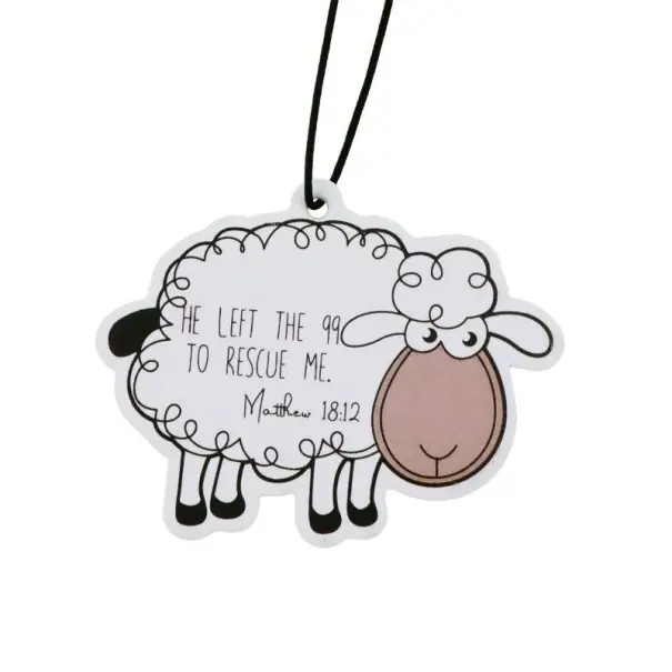Osv fresh air freshener for car with sheep motif and text Matthew 18:12 fragrant pendant 7 × 5 cm white beige interior accessory Premium