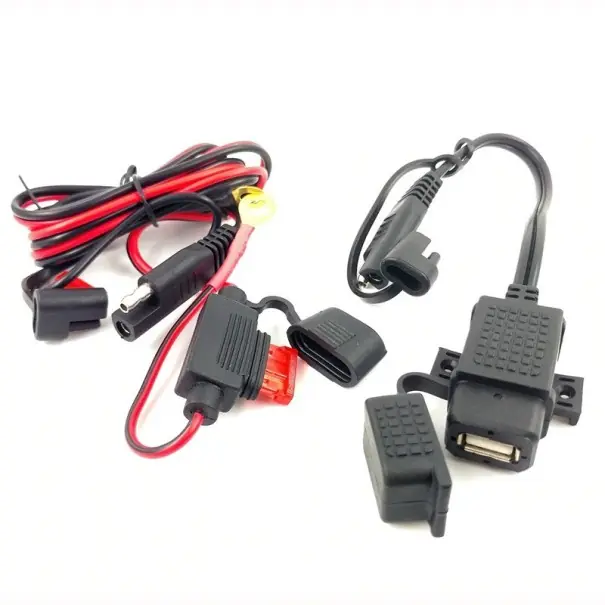 Adaptor USB pentru motocicletă cu conector SAE Doar azi