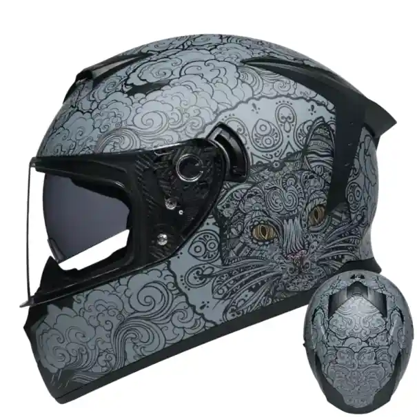 Cască de motocicletă flip-up, gri, cu desen original de pisică. Casca de protectie cu ventilatie. Captuseala detasabila. Echipament elegant pentru motociclete. Reducere specială