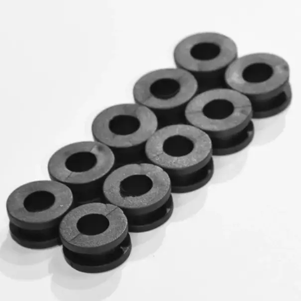 Cumpărături sigure Set 10x gumowe gromete pentru carenajul motocicletelor 18,5x9 mm Blocuri silențioase negre pentru Yamaha Honda Suzuki Kawasaki Gromete universale