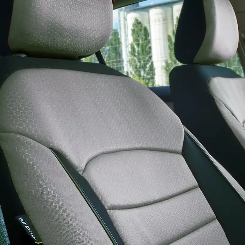 Reducere extra Huse scaune auto compatibile FORD Fiesta V 2002-2008 - Urban - Culoare: negru + gri