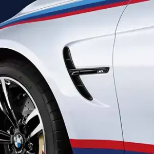 Livrare gratuită Ornament laterale aripa fata stanga M Performance - BMW F80 M3 LCI