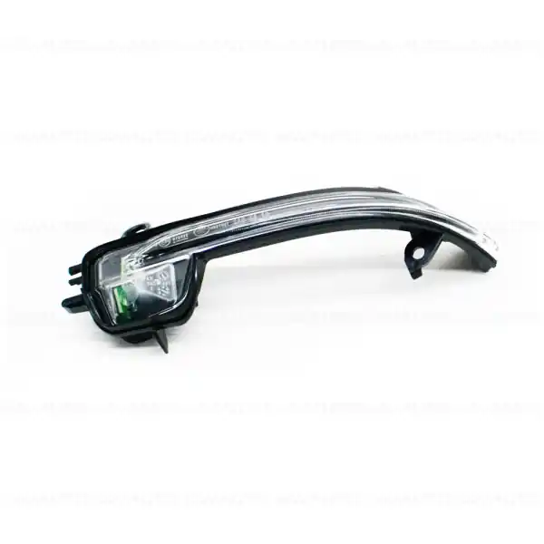 Preț redus Lampa semnal aditionala, pe oglinda laterala stanga - BMW Seria 1 F40, Seria 2 F44